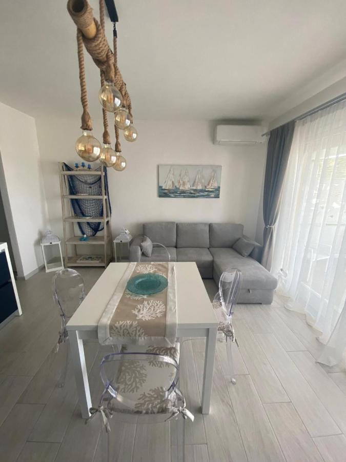 ארזח'ינה Aqua Life Luxury Apartment מראה חיצוני תמונה
