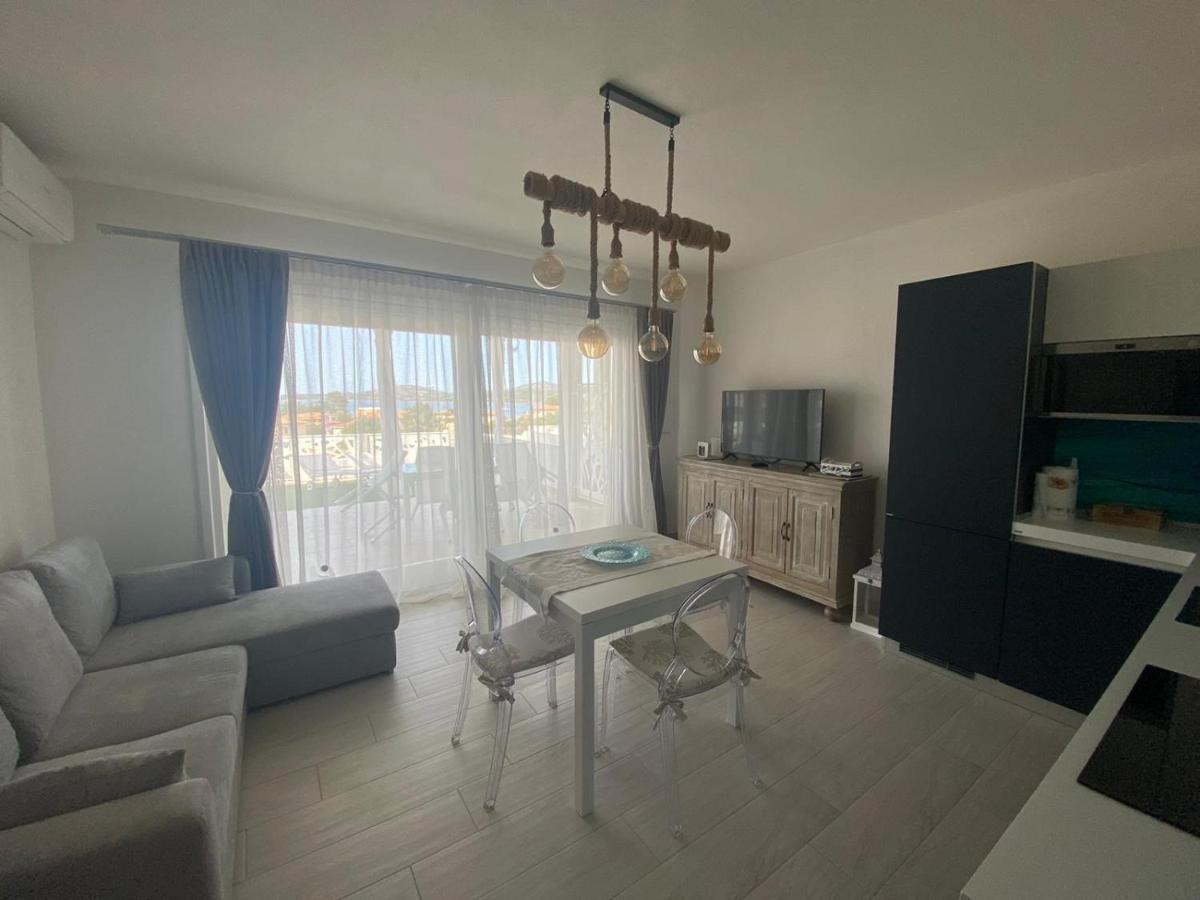 ארזח'ינה Aqua Life Luxury Apartment מראה חיצוני תמונה